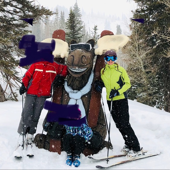 Women’s Descente Ski/snowboard jacket - Picture 4 of 4